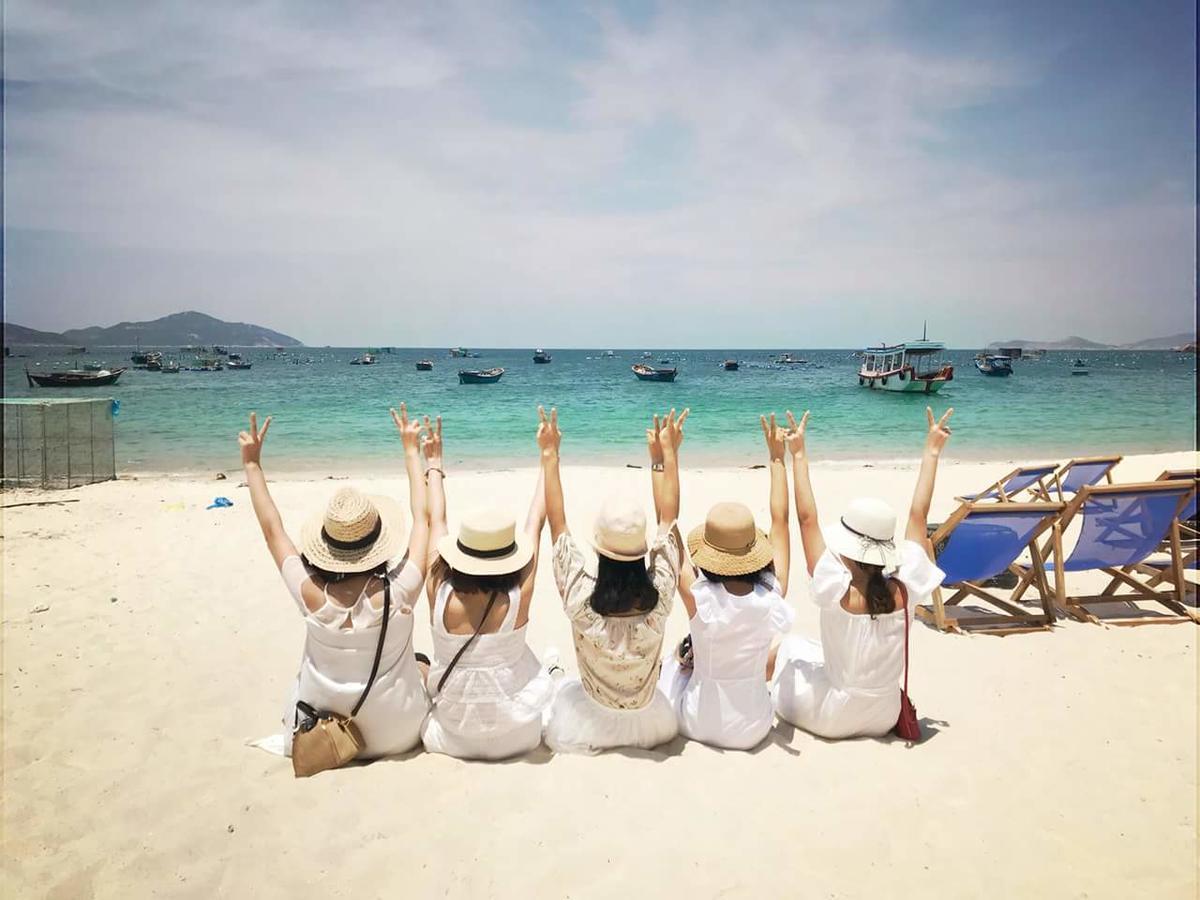 Dao Hoa Vang Villa Cam Ranh Eksteriør billede