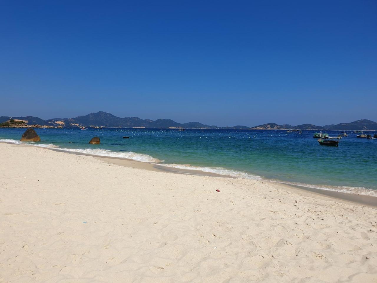Dao Hoa Vang Villa Cam Ranh Eksteriør billede