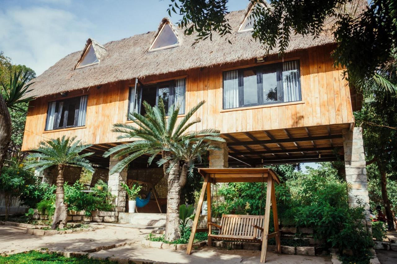 Dao Hoa Vang Villa Cam Ranh Eksteriør billede